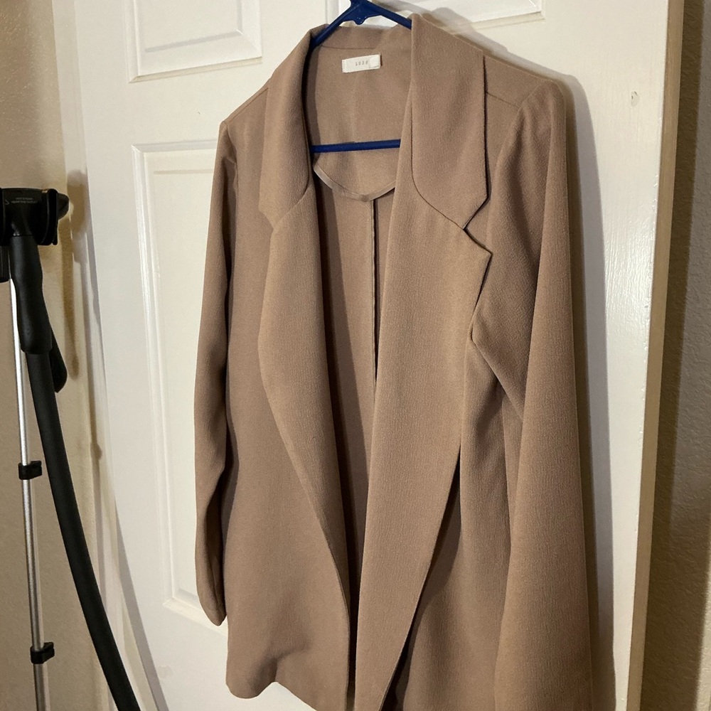 Lush Classic Tan Blazer